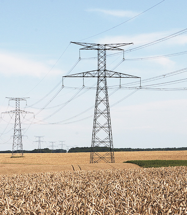 Comment choisir des attaches supérieures appropriées pour les lignes aériennes