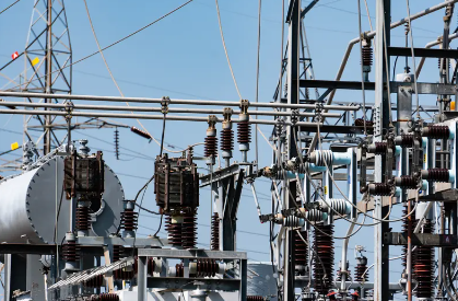 Aperçu en temps réel : comment notre parafoudre haute tension de nouvelle génération atténue le risque de surtension à un niveau proche de zéro