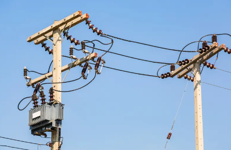 Alerte de mise à niveau de sécurité – Une plongée approfondie dans les fusibles anti-chute de protection complète et l'élimination des risques d'arc électrique