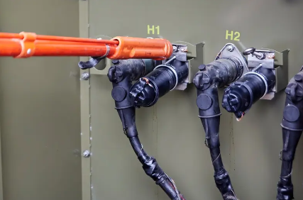  Le cœur de la boucle: une plongée profonde dans la technologie et le marché des connecteurs séparables RMU
